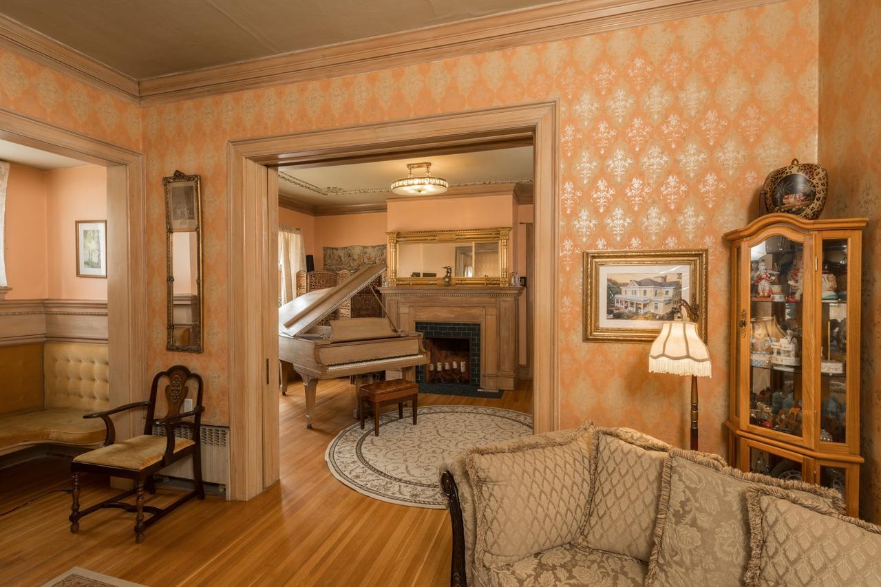 Ringling House Bed & Breakfast Baraboo Exterior photo