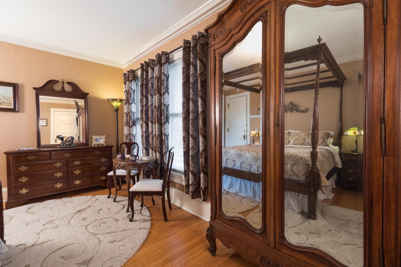 Ringling House Bed & Breakfast Baraboo Exterior photo