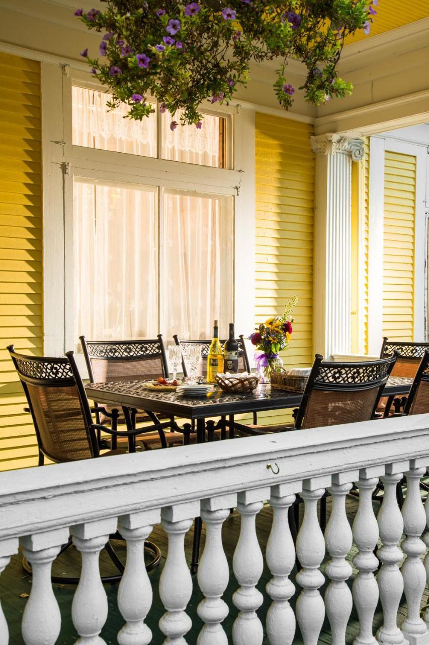Ringling House Bed & Breakfast Baraboo Exterior photo